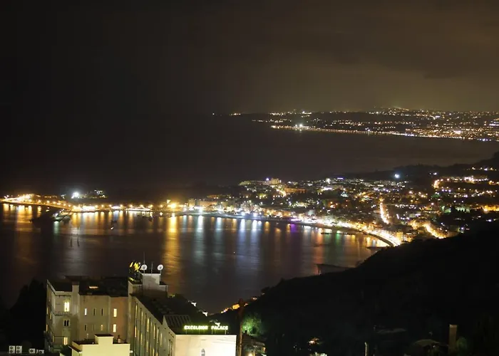 Casa Capri * ジャルディーニ・ナクソス