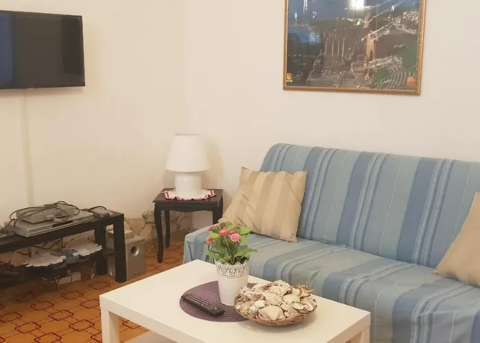 Casa Capri ジャルディーニ・ナクソス