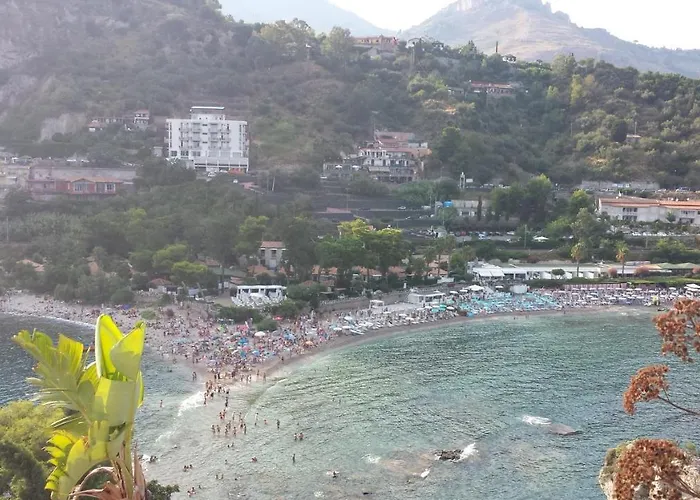 Casa Capri ジャルディーニ・ナクソス