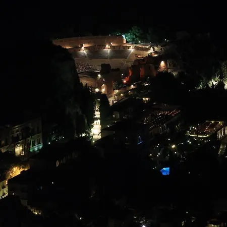 Casa Capri Giardini Naxos